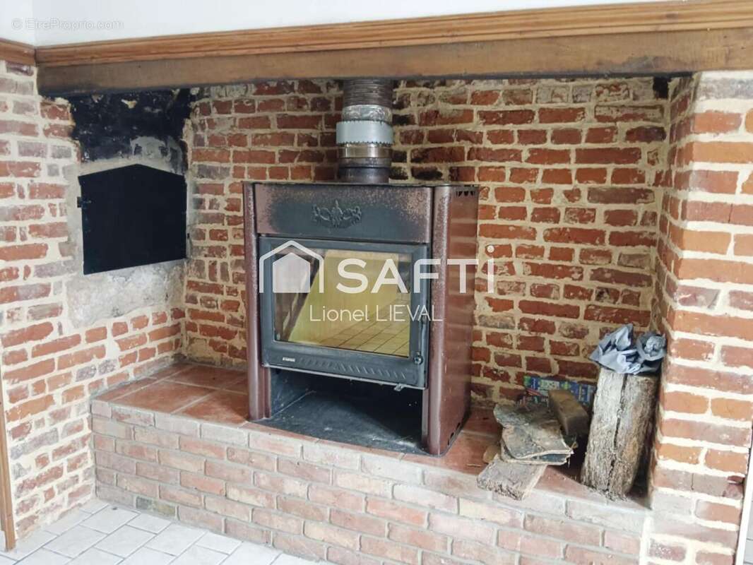 Maison 244 m² à Aubin-Saint-Vaast  - photo 5