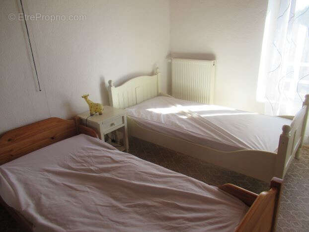 Ancienne ferme avec terrain attenant - photo 5