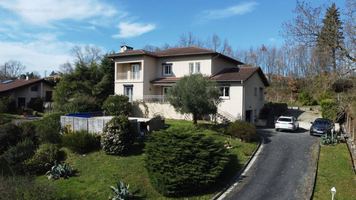 Maison à BOULOGNE-SUR-GESSE