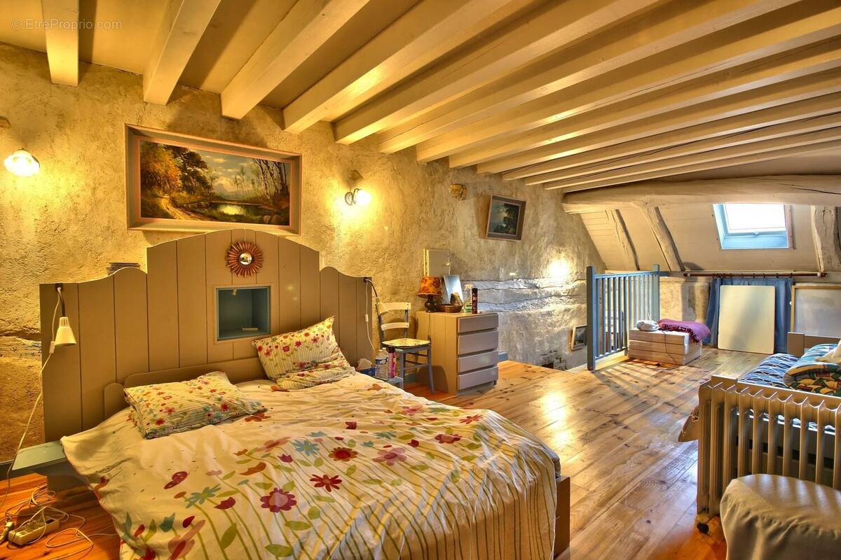 Maison à MASSINGY-LES-VITTEAUX