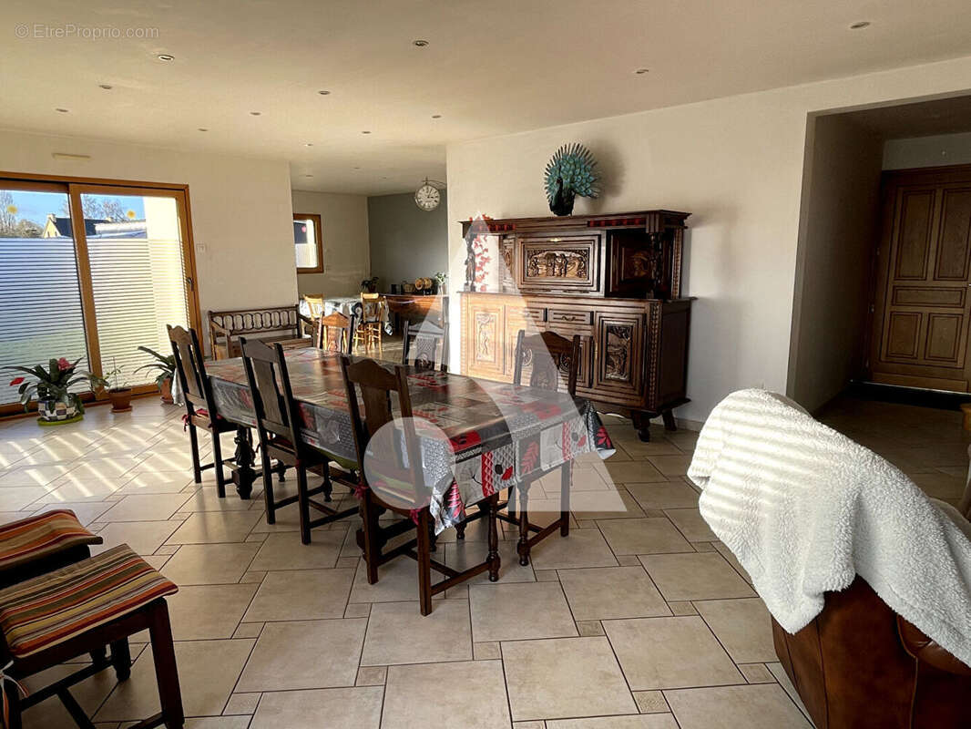 Maison à PLOREC-SUR-ARGUENON