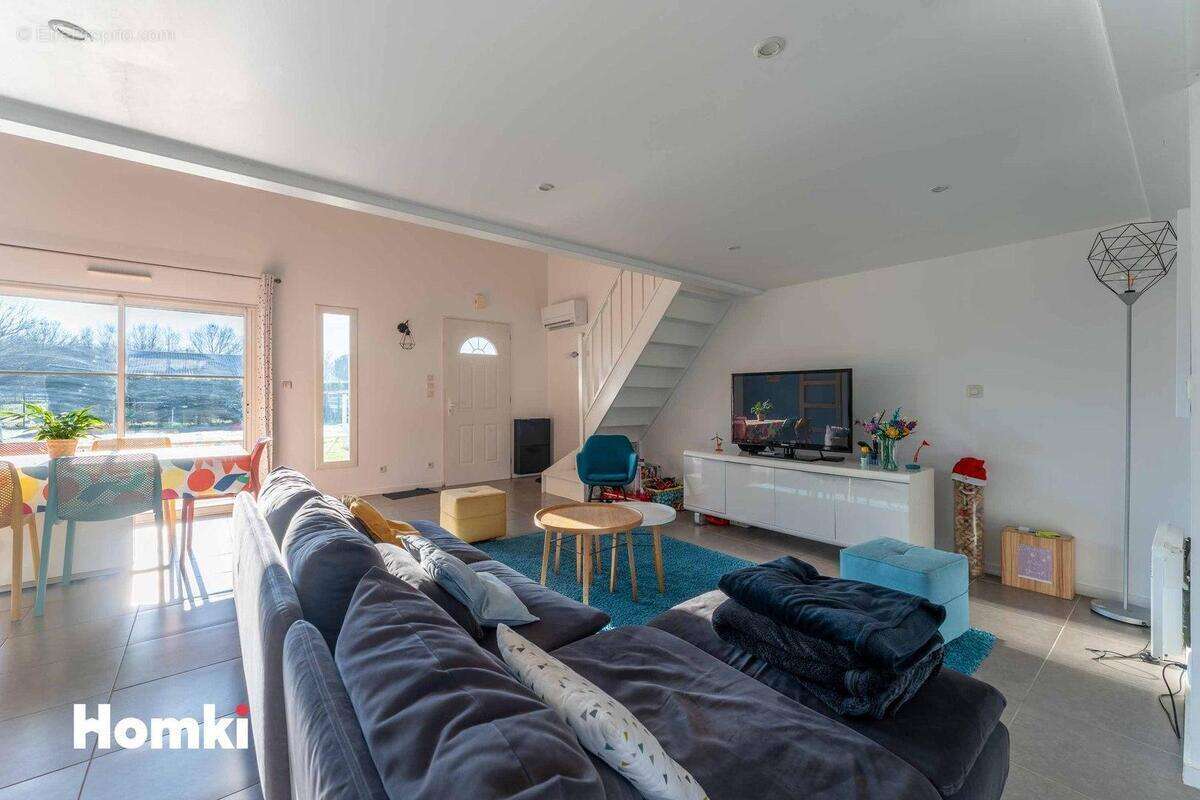 Maison à SAINT-ANDRE-DE-CUBZAC