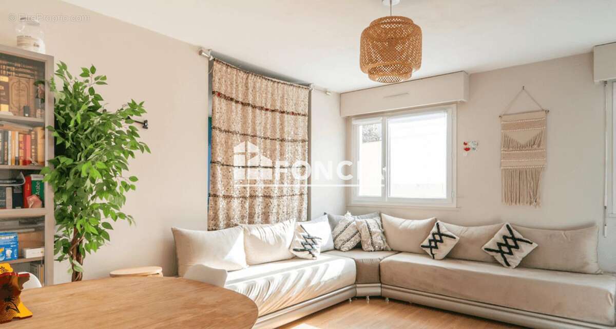 Appartement à VITRY-SUR-SEINE