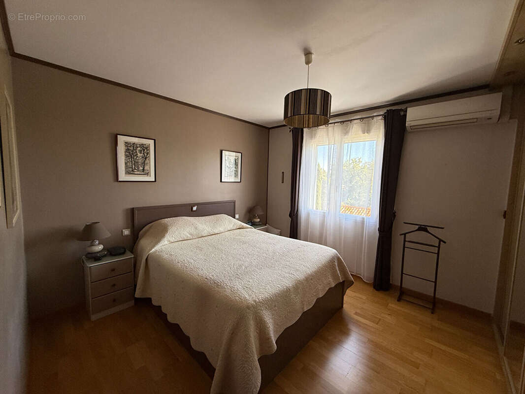 Maison à HAUTEFAGE-LA-TOUR