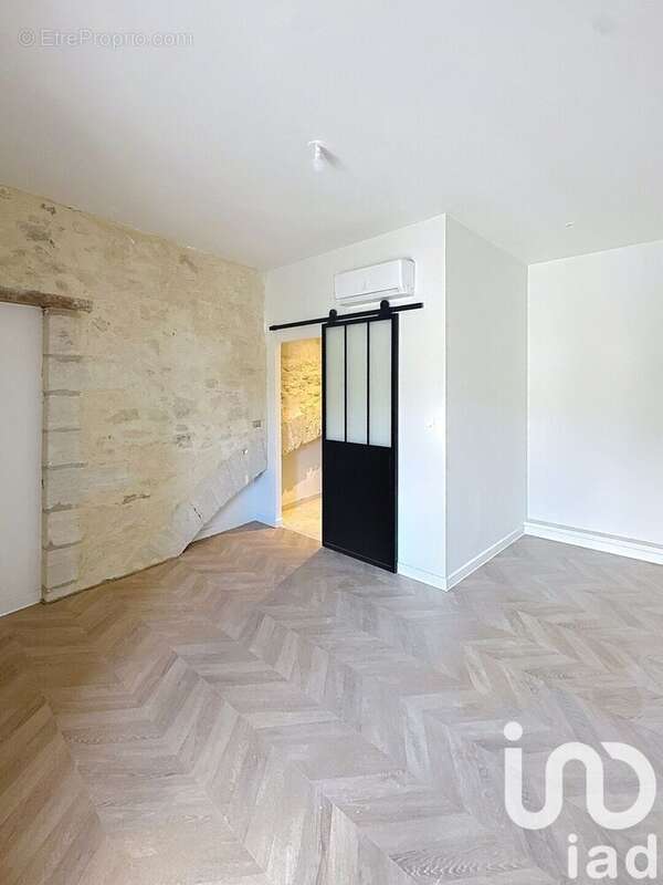 Appartement 41 m² à Uzes  - photo 6
