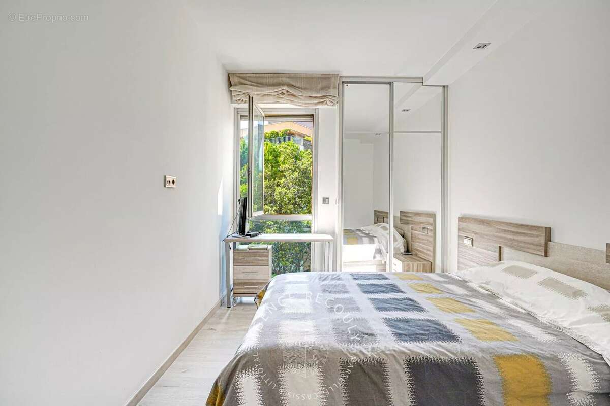 Appartement à MARSEILLE-7E