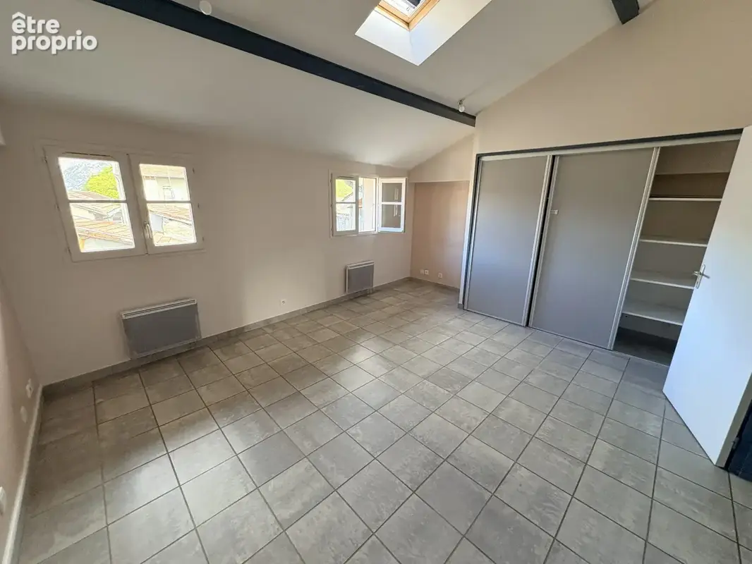 Appartement à SAINT-LAURENT-EN-ROYANS