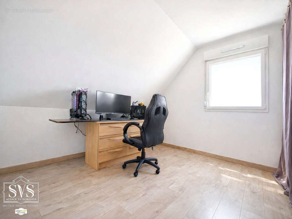 Maison individuelle (2018) - 5 pièces dont 3 chambres - 77,01 m2   Jardin & terrasse   Sous-sol complet   Gara - photo 18