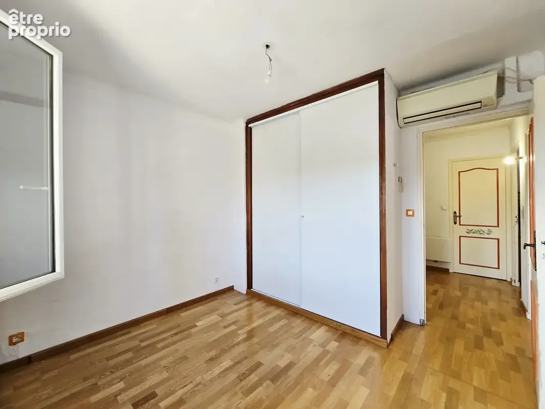 Le pontet   maison 102 m2   3 chambres   garage 26 m2   forage   climatisation - photo 11