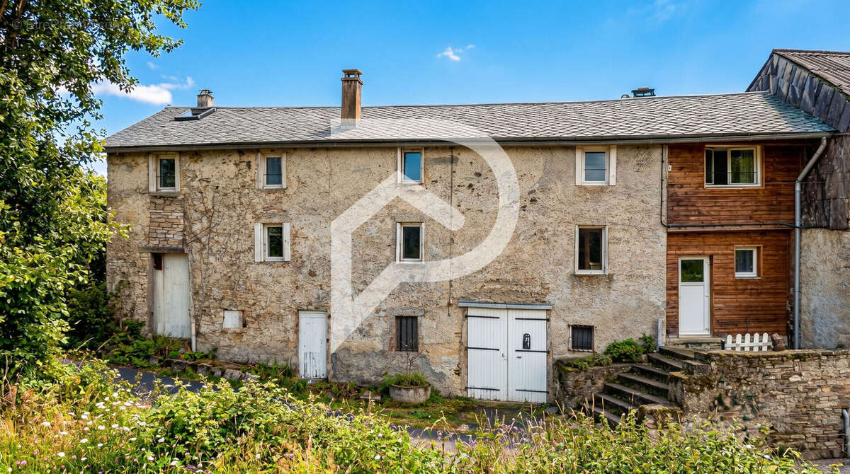 Maison en pierre 5 pièces 149 m² - photo 11