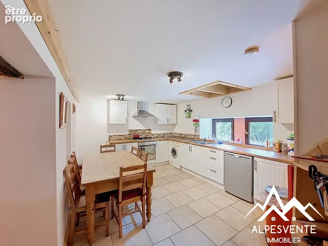 Maison 103 m² à Saint-Jean-D'aulps  - photo 2