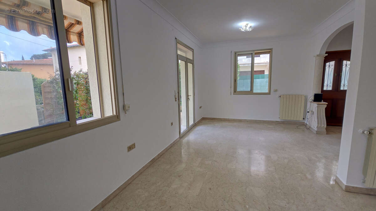 CANNES à vendre maison 5 pièces de 115 m2 sur un terrain de 442 m2 - photo 5