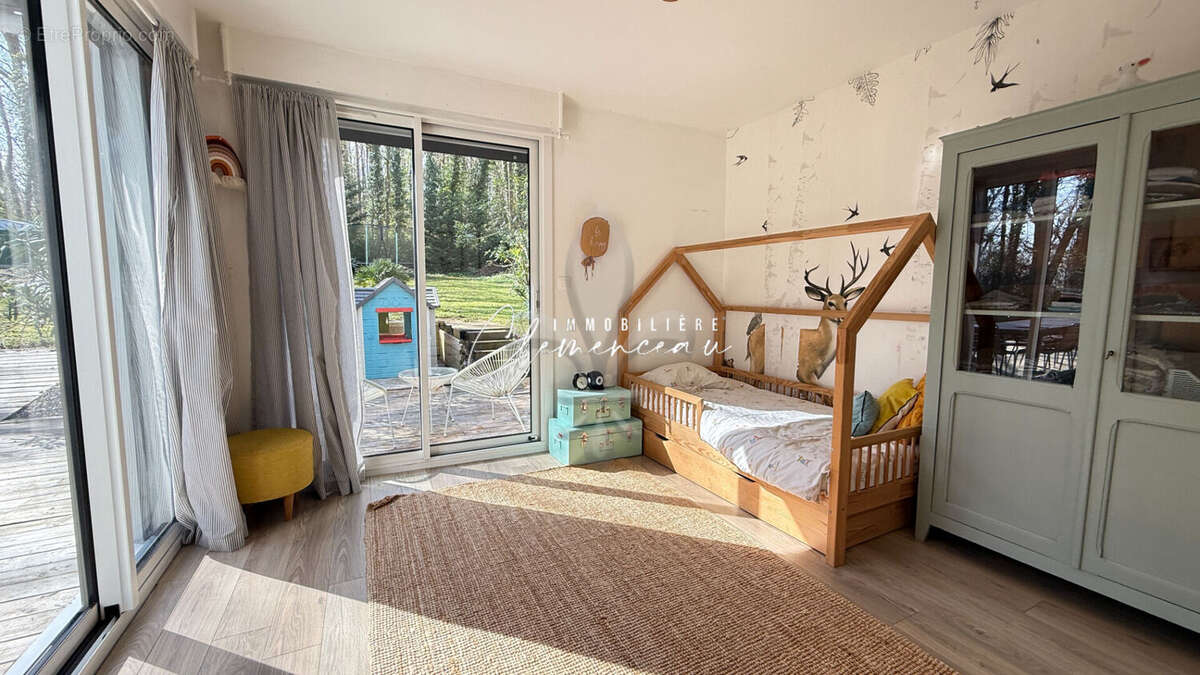 À vendre - Maison récente 7 pièces - Villennes-sur-Seine - photo 7