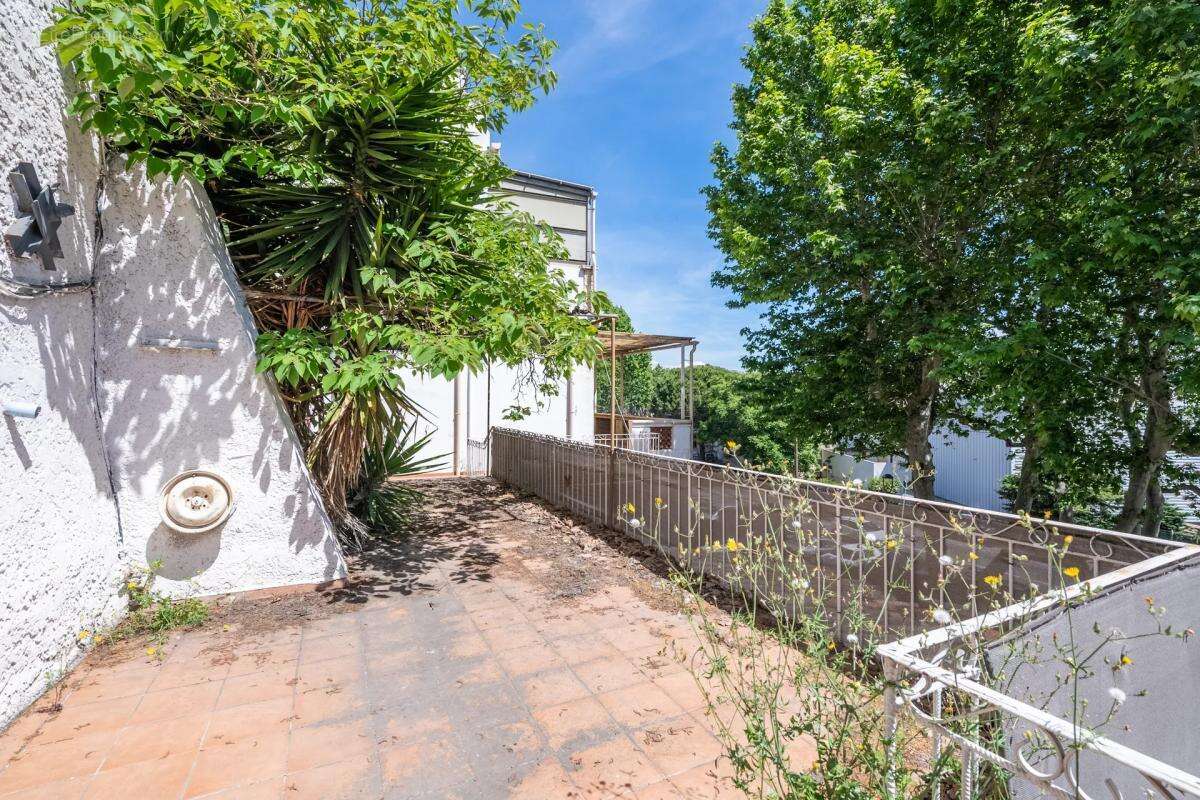 Appartement à MARSEILLE-16E