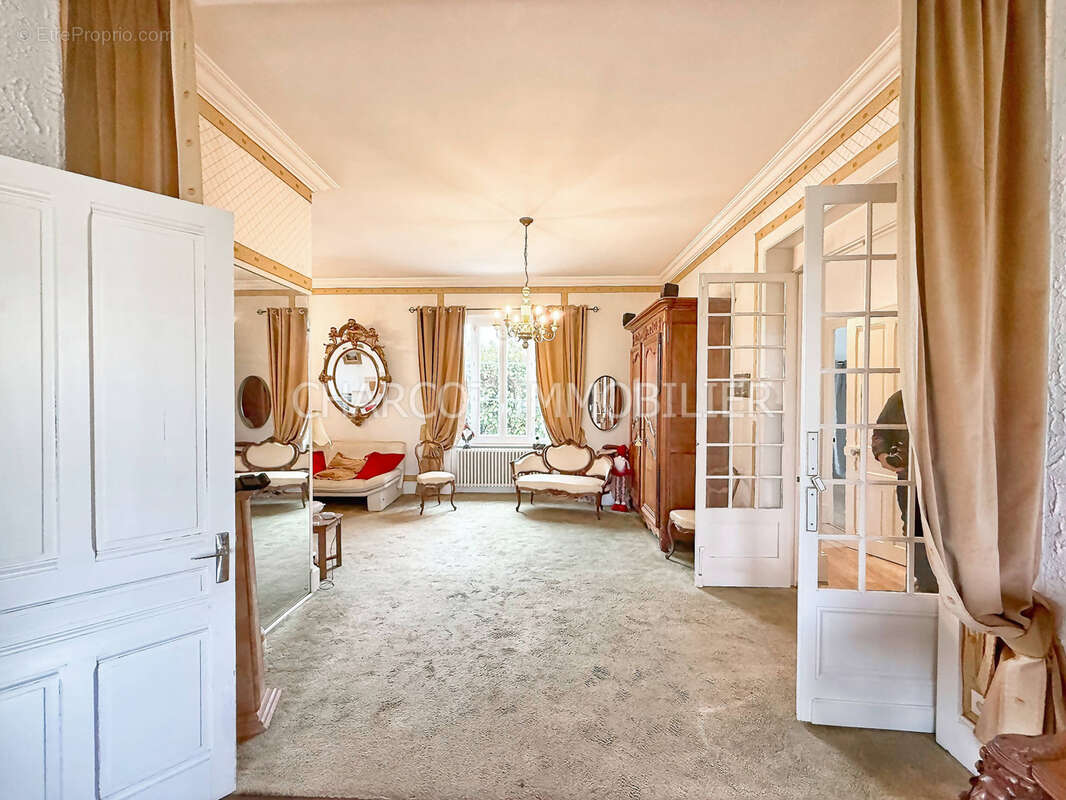 Maison à LYON-5E