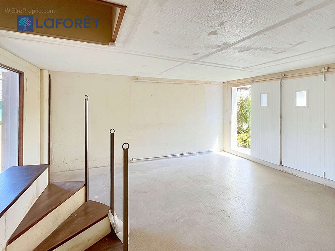 Riantec - les salles  - exclusivité  - maison à rénover - photo 7
