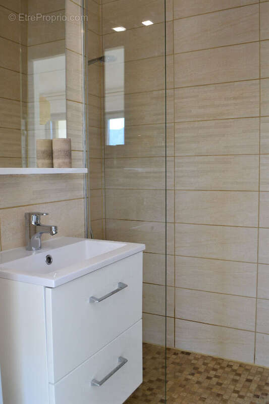 Appartement à SAINT-JULIEN-EN-GENEVOIS