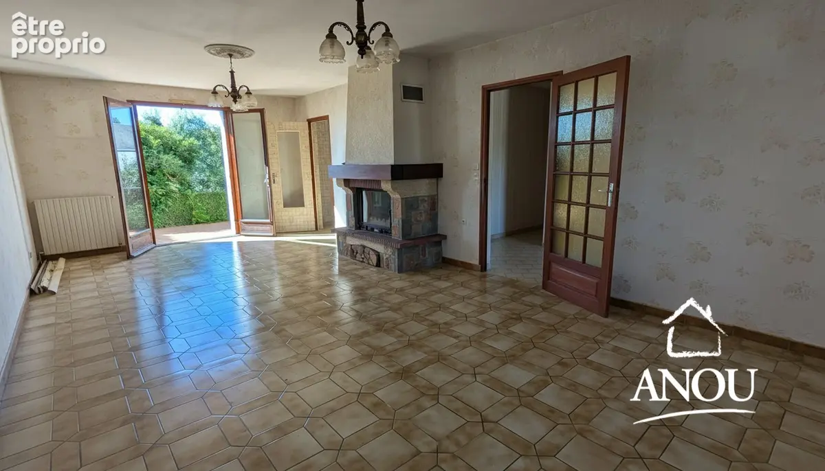 Maison de plain-pied avec sous-sol total et beaux volumes - photo 2