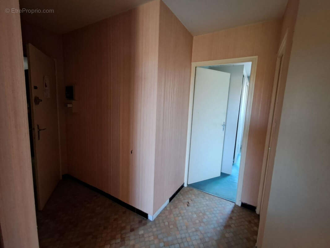 Coeur de ville appartement t2 - photo 12