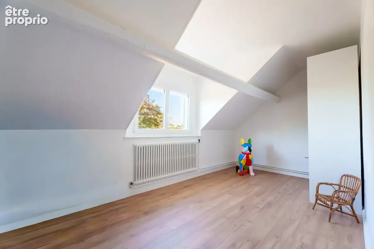 Maison familiale T6 de 152 m2 sur 1850 m2 de terrain - photo 5