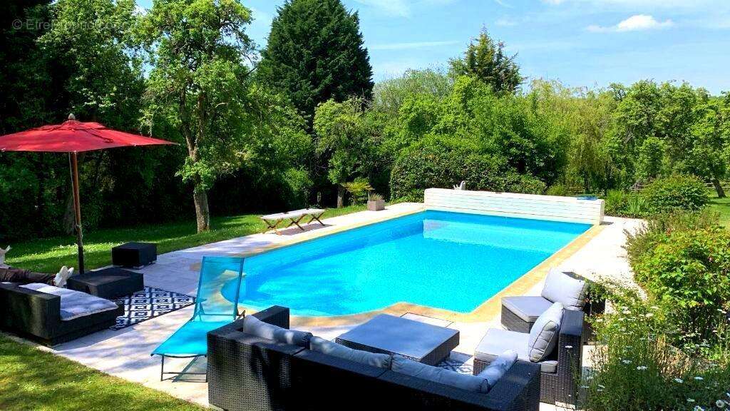 À vendre – Englesqueville-en-Auge (14800) – Maison de charme avec dépendance, piscine et vue exceptionnelle - photo 6