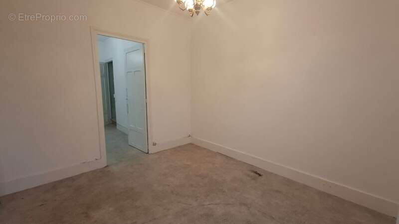 Maison à SAINT-QUENTIN