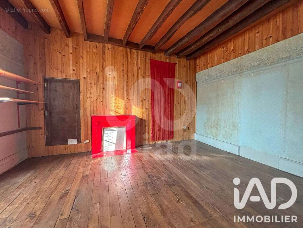 Maison 228 m² à Montlucon  - photo 8