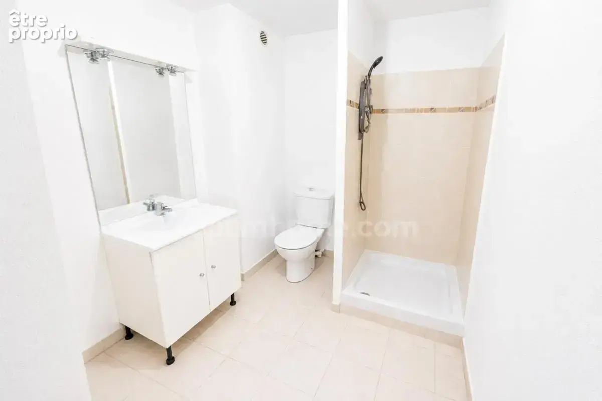 Studio 32m2 avec parking privatif à vendre à MEZE (34) - photo 7
