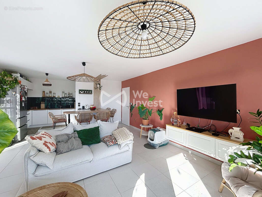 Appartement à MAUGUIO