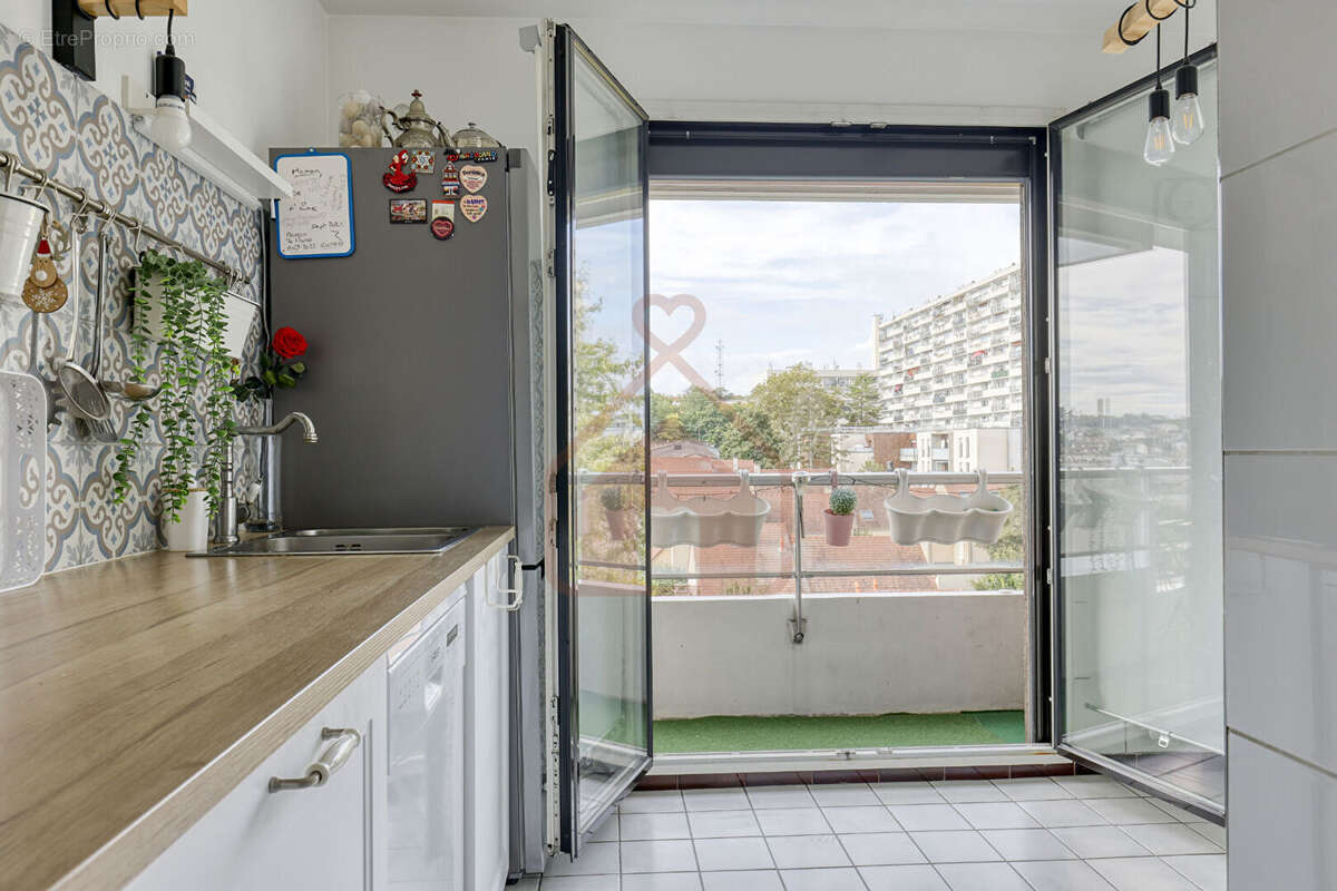 Appartement à LE KREMLIN-BICETRE