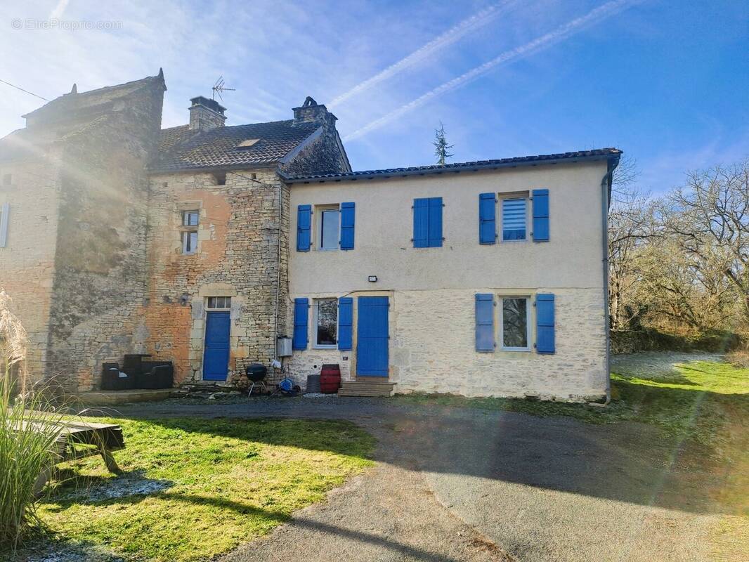 Gîte - Maison à GINDOU