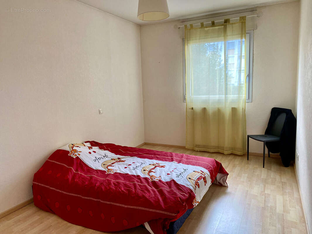 Appartement à MONTCEAU-LES-MINES