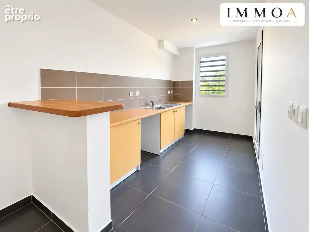 Appartement T3 à vendre secteur Saint-Benoit Beaulieu 97470 - photo 2