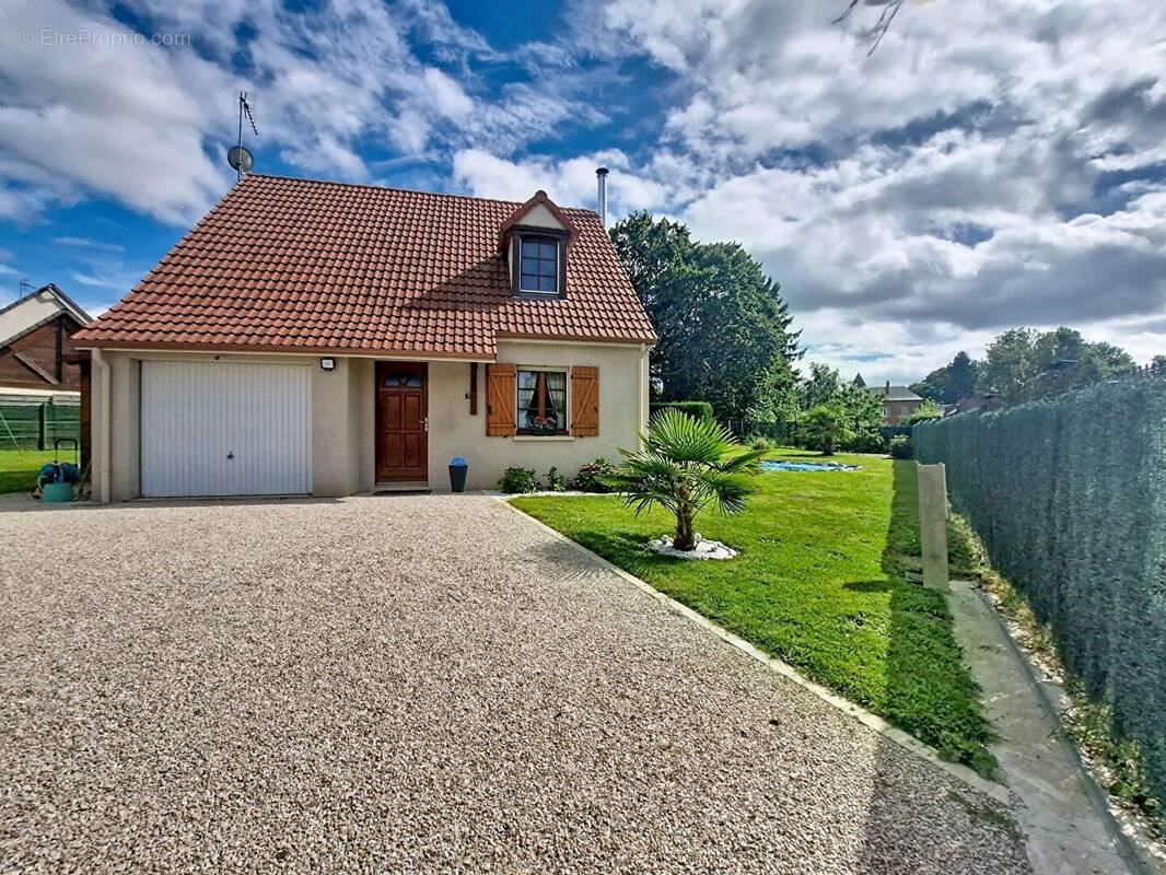 Maison 4 pièces 80 m² · à Longchamps · 80 m² · 241 350 €