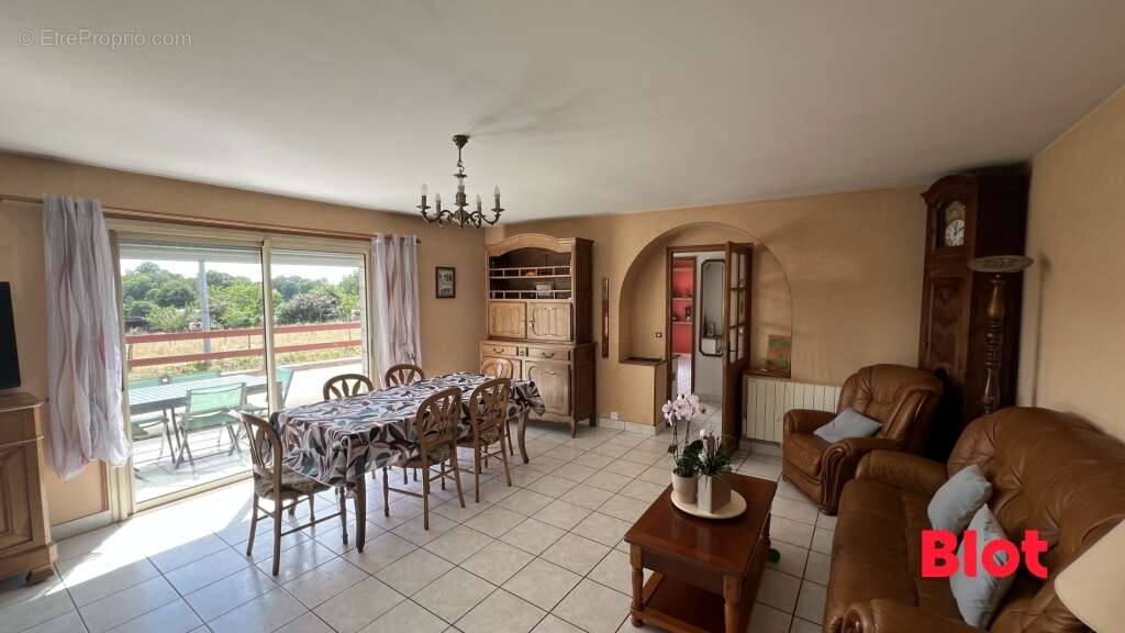 Maison à ERCE-PRES-LIFFRE