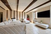 Appartement à PEILLE