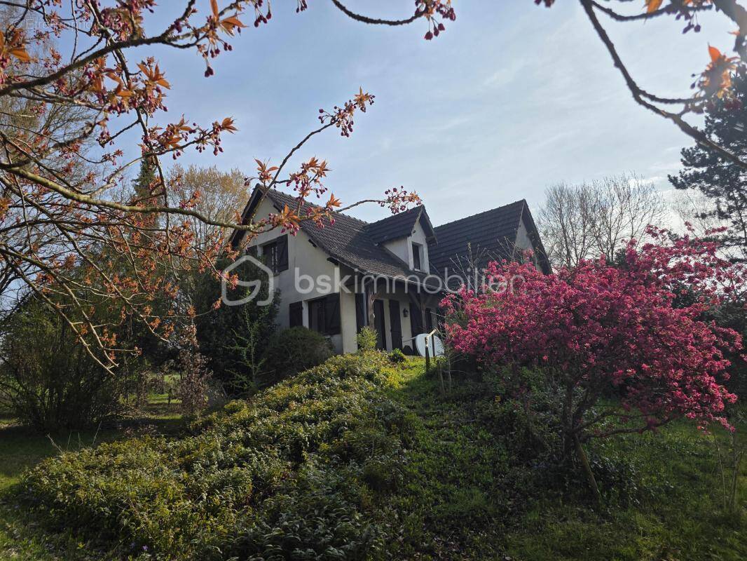 Maison à THORIGNY-SUR-OREUSE
