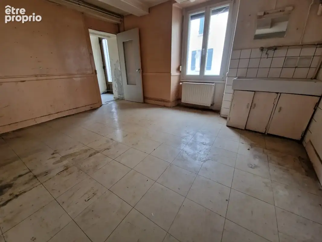 MAISON à vendre VITTEL (88) Possibilité création 2 appartements T2 et T3 sur TERRAIN de 400 m2 - photo 6