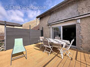 Maison à NEUFCHATEAU