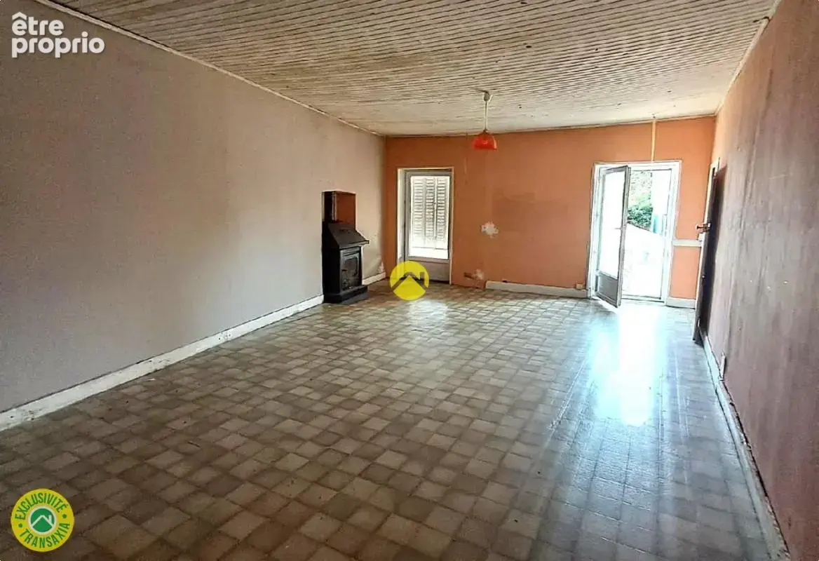 Appartement + commerce - photo 8