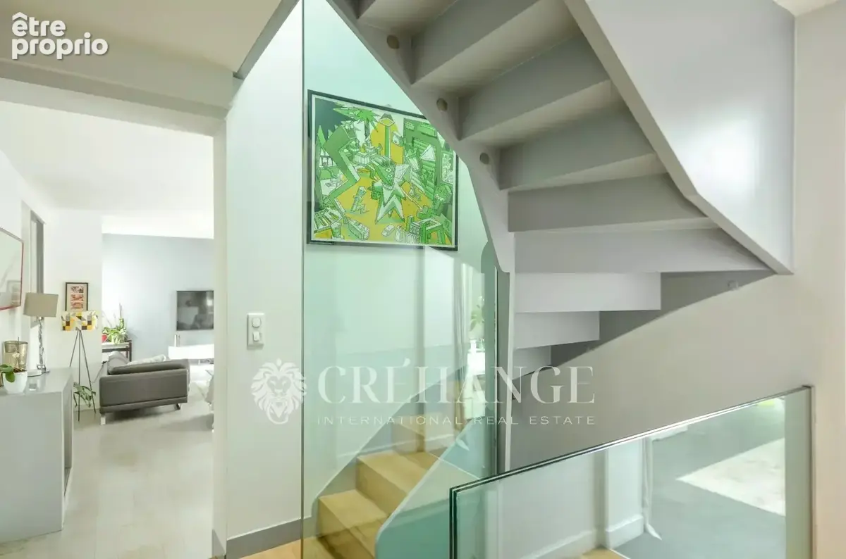 La Celle-Saint-Cloud — Maison familiale contemporaine avec piscine, hammam et jardin paysagé - photo 13
