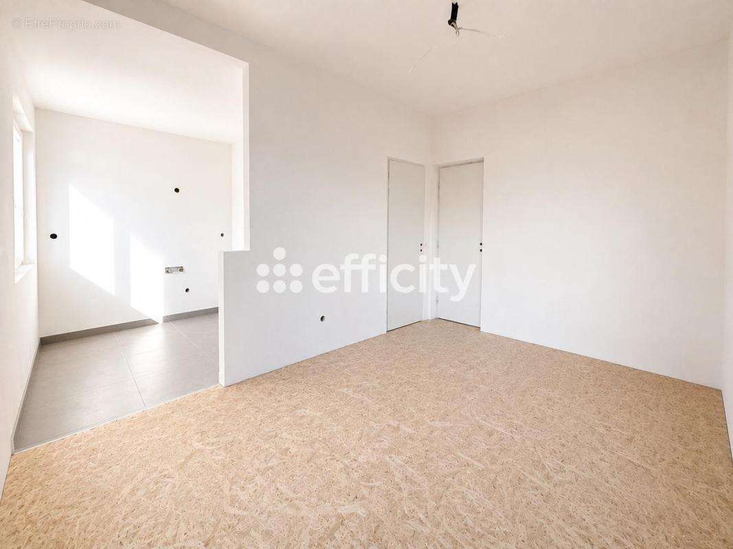 Appartement - photo 2