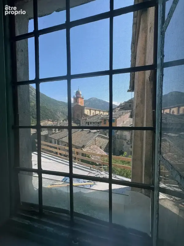 Charmant appartement de 134 m2 au cœur du vieux tende avec jardin - photo 11