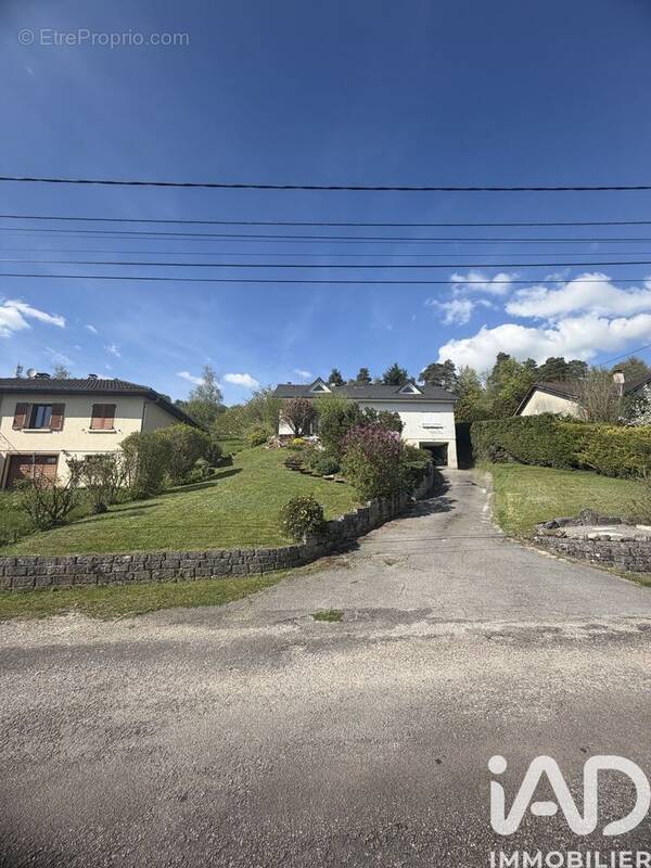 Photo 1 - Maison à CHEVILLON