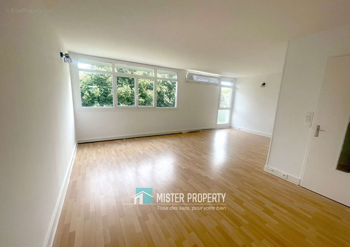 Appartement à MAISONS-LAFFITTE