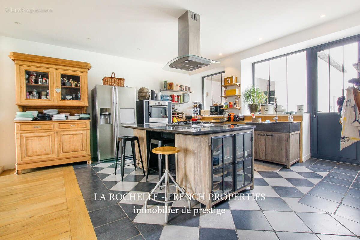 Maison à LA ROCHELLE