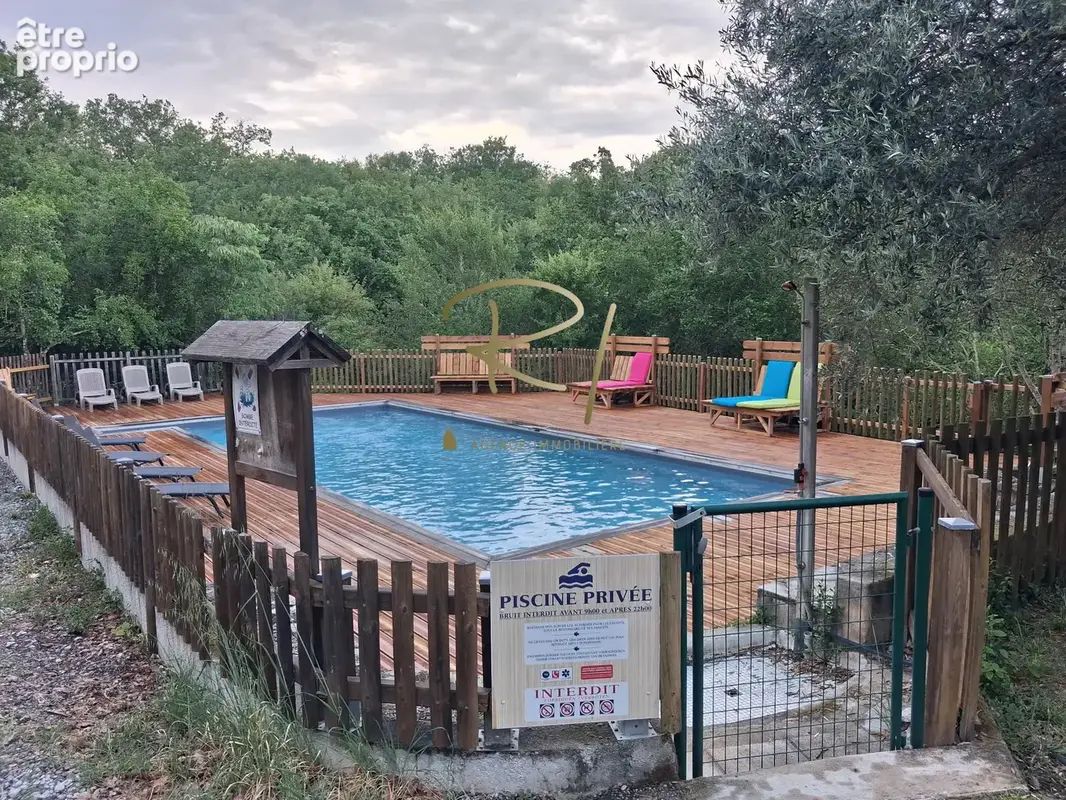 Chalet avec terrasse et piscine - SUD ARDECHE - photo 12