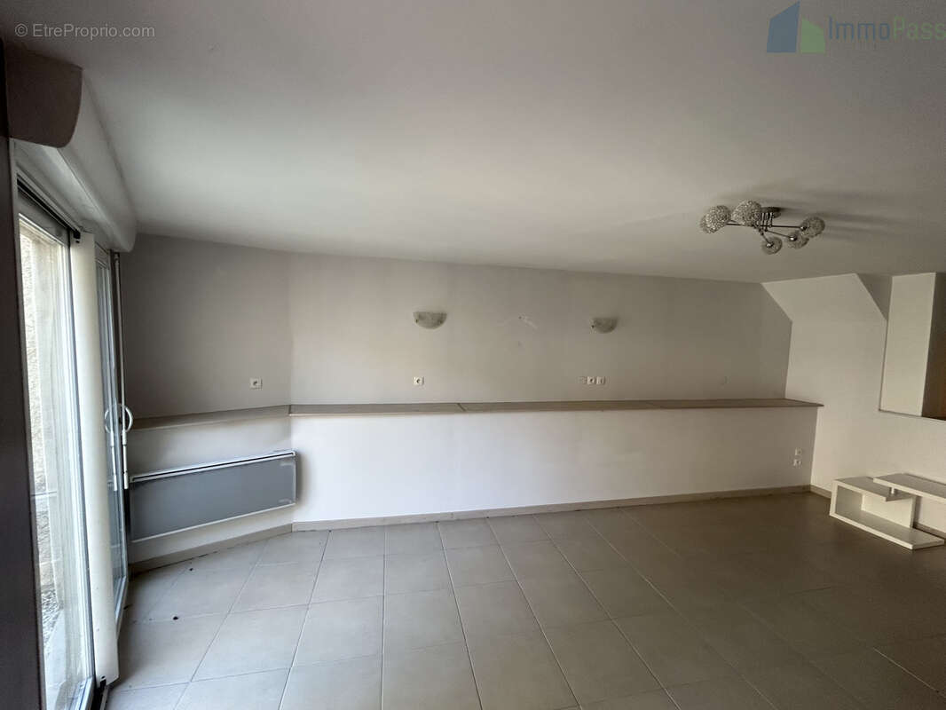 Duplex atypique avec extérieur à saint donat - photo 7