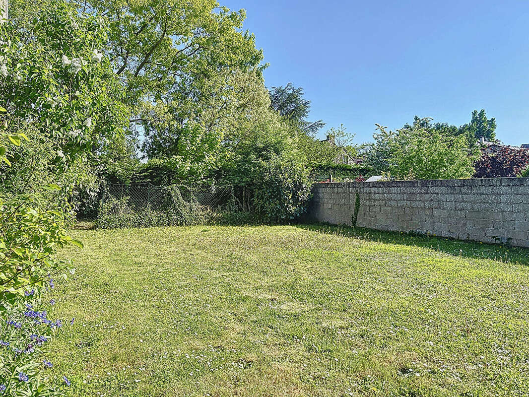 Maison à HARGEVILLE