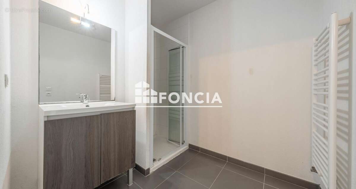 Pessac - appartement t3 - photo 6